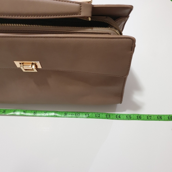 Purse - Picture 5 of 7